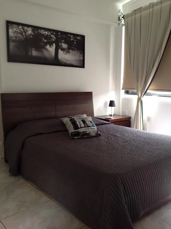 Apartment Zinonos City Flats ラルナカ キプロス