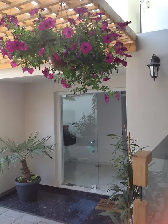 Apartment Zinonos City Flats Larnaka
